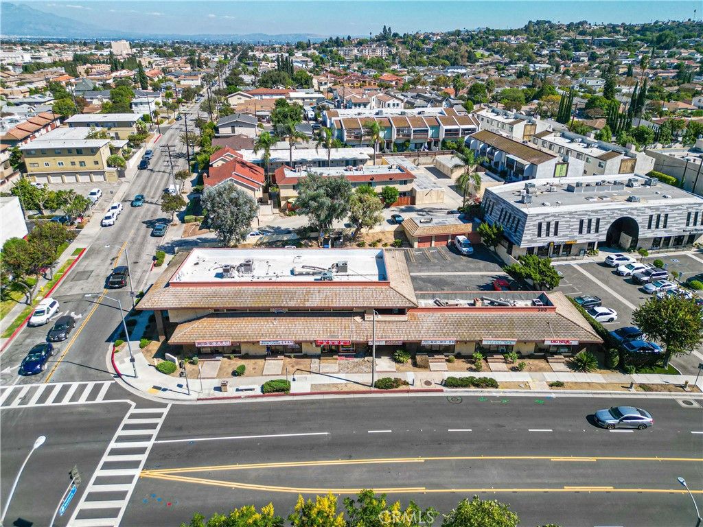 300 S Atlantic Boulevard, Monterey Park, CA 91754 — exterior