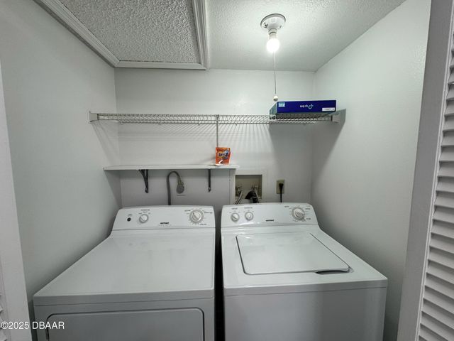 3102 Oak Trail, Port Orange, FL 32127
