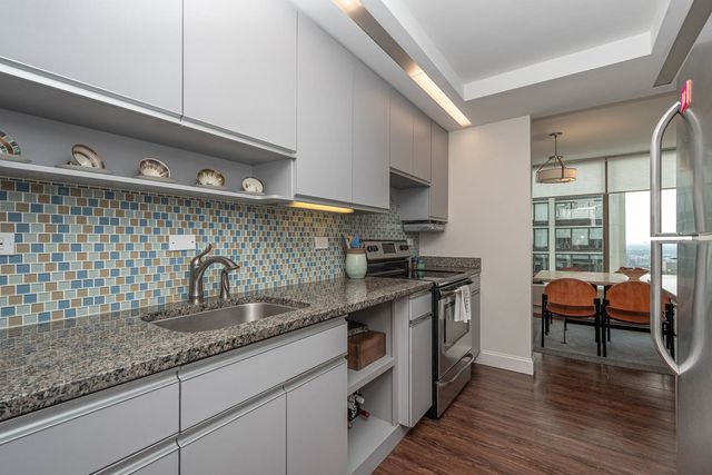 5455 N Sheridan Road 3512, Chicago, IL 60640
