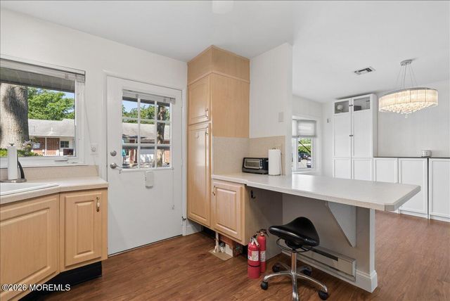 603A Lake Point Drive, Lakewood, NJ 08701