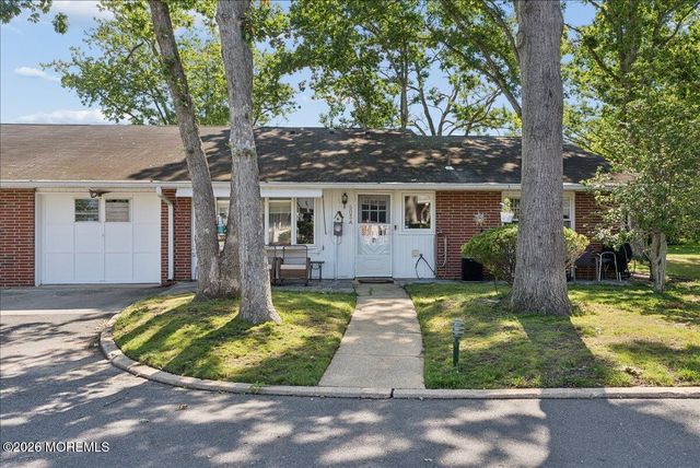 603A Lake Point Drive, Lakewood, NJ 08701