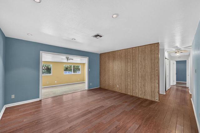 1097 Sibley St, Folsom, CA 95630