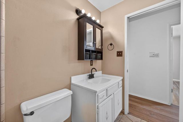 1097 Sibley St, Folsom, CA 95630