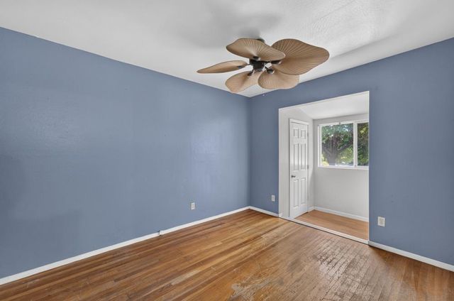 1097 Sibley St, Folsom, CA 95630