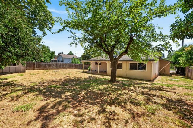 1097 Sibley St, Folsom, CA 95630