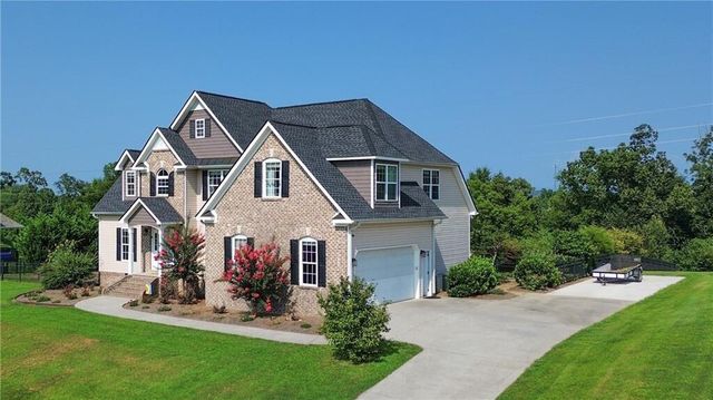 3419 Misty Meadows Drive, Dalton, GA 30721