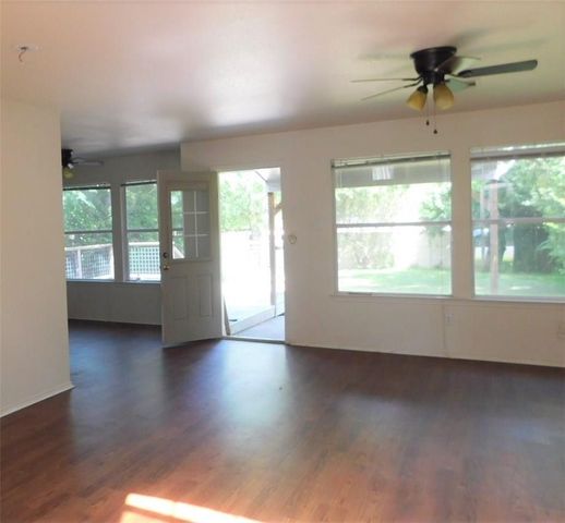 9344 Bernoulli DR, Austin, TX 78748