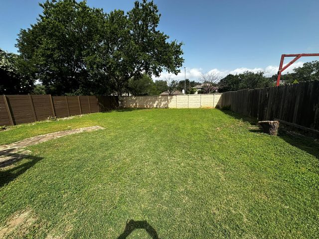 9344 Bernoulli DR, Austin, TX 78748