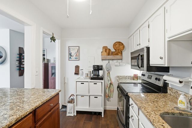 323 E 2nd Street, 208, Covington, KY 41011