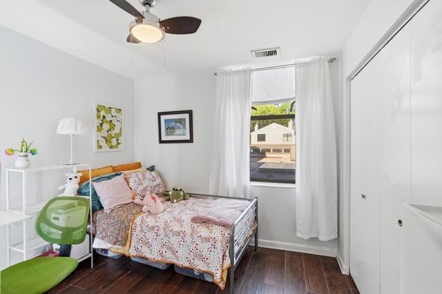 323 E 2nd Street, 208, Covington, KY 41011