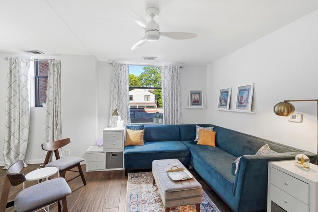 323 E 2nd Street, 208, Covington, KY 41011