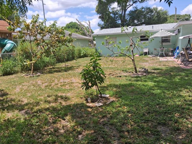 2506 Oleander Boulevard, Fort Pierce, FL 34982
