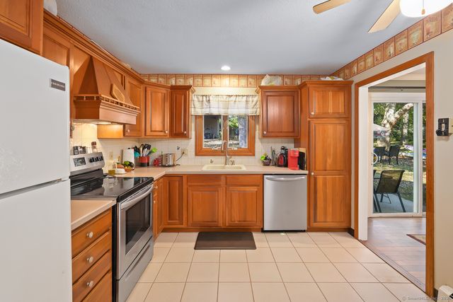 216 Elliot Drive, Colchester, CT 06415