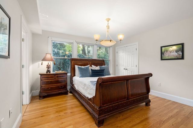 110 Avalon Rd, Newton, MA 02468
