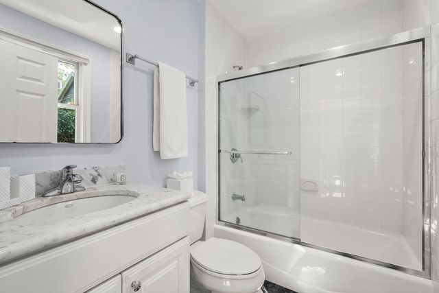 110 Avalon Rd, Newton, MA 02468