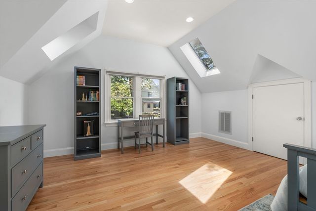 110 Avalon Rd, Newton, MA 02468