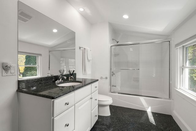 110 Avalon Rd, Newton, MA 02468