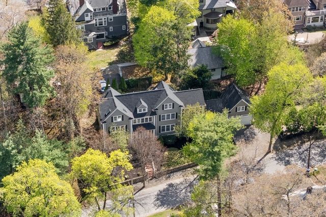 110 Avalon Rd, Newton, MA 02468