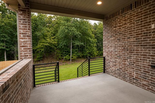 120 Kinley Loop, Little Rock, AR 72223