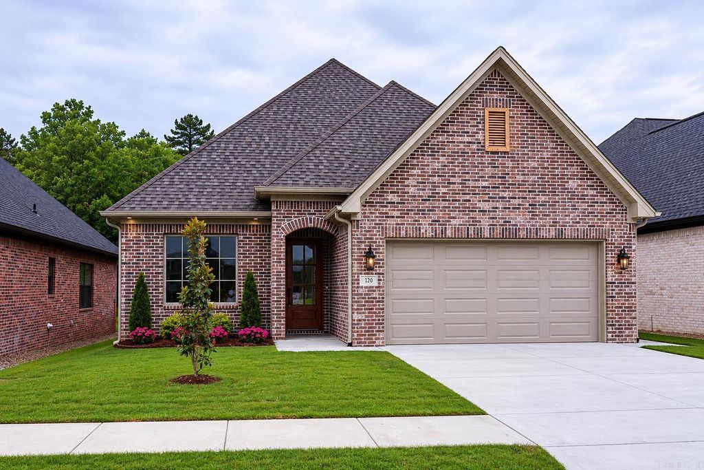 120 Kinley Loop, Little Rock, AR 72223