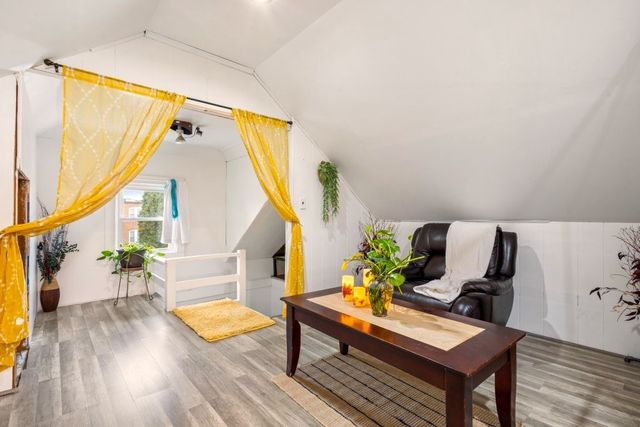 2420 S 61st Avenue, Cicero, IL 60804