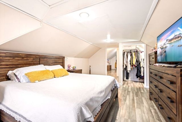 2420 S 61st Avenue, Cicero, IL 60804