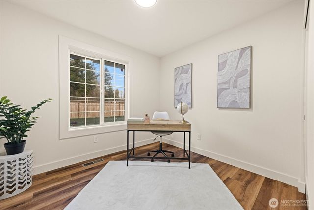 14311 94th Avenue E, Puyallup, WA 98373