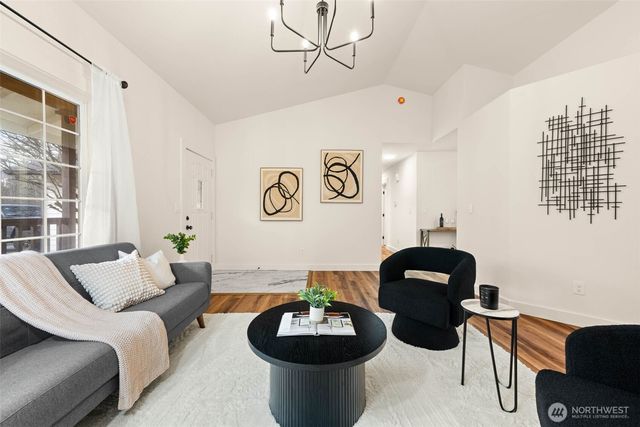 14311 94th Avenue E, Puyallup, WA 98373