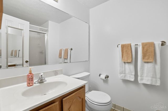 7373 Woodcroft Drive, Anderson Twp, OH 45230