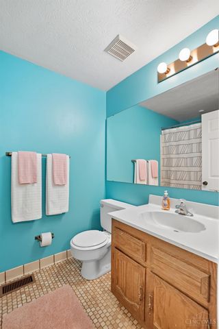 7373 Woodcroft Drive, Anderson Twp, OH 45230