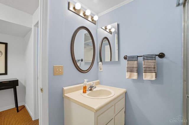 7373 Woodcroft Drive, Anderson Twp, OH 45230