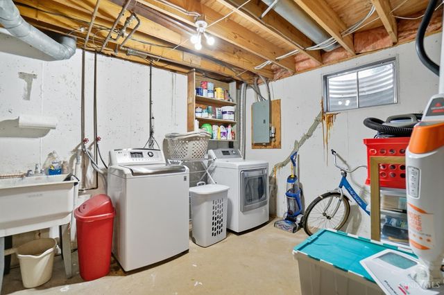 7373 Woodcroft Drive, Anderson Twp, OH 45230