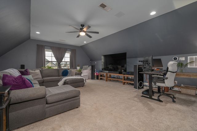 120 Flat Woods Rd, Lebanon, TN 37090