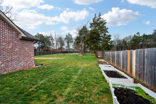 120 Flat Woods Rd, Lebanon, TN 37090