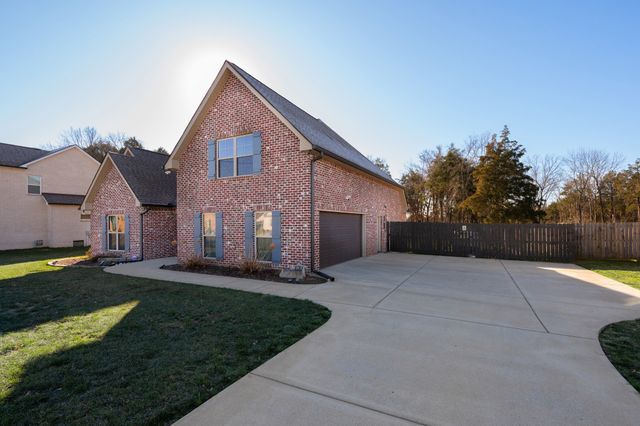 120 Flat Woods Rd, Lebanon, TN 37090