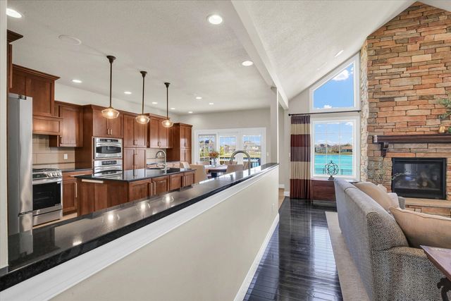 1614 English Oak Drive, Champaign, IL 61822