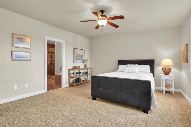 1614 English Oak Drive, Champaign, IL 61822