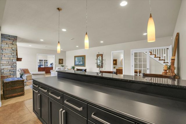 1614 English Oak Drive, Champaign, IL 61822