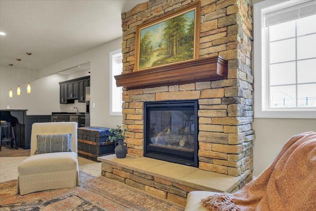 1614 English Oak Drive, Champaign, IL 61822