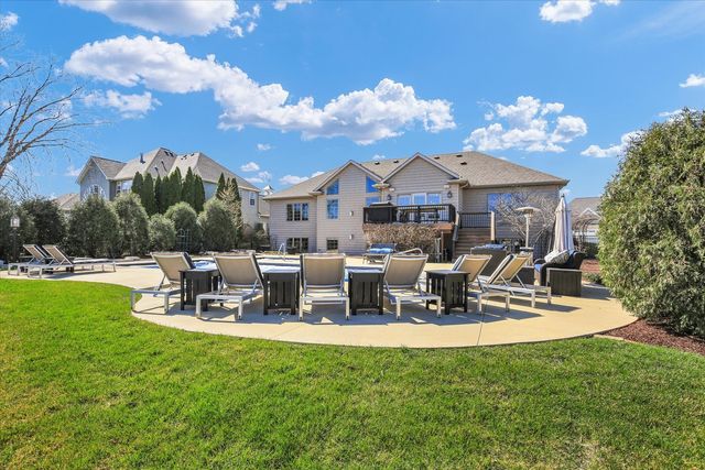 1614 English Oak Drive, Champaign, IL 61822