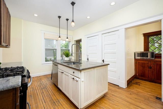 1607 S University, Ann Arbor, MI 48104