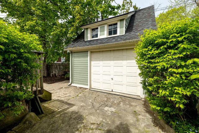 1607 S University, Ann Arbor, MI 48104