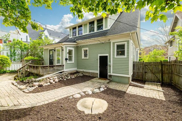 1607 S University, Ann Arbor, MI 48104