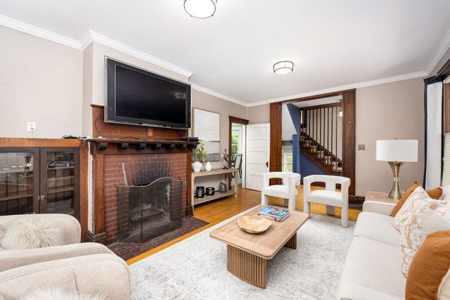 1607 S University, Ann Arbor, MI 48104