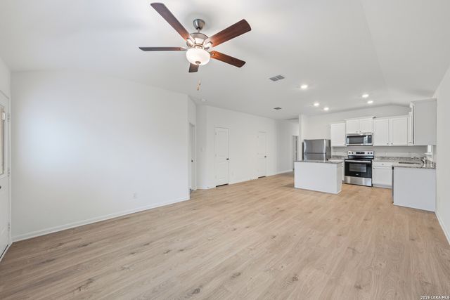 3527 Georgia Trace, San Antonio, TX 78109