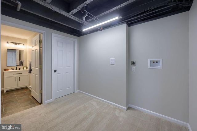 400 KINDERHOOK RD, Columbia, PA 17512