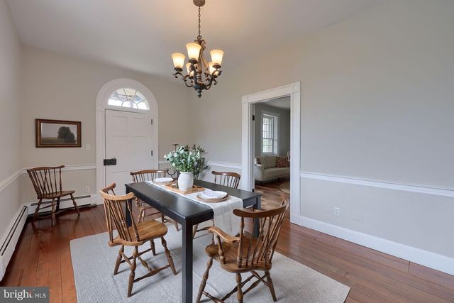 400 KINDERHOOK RD, Columbia, PA 17512