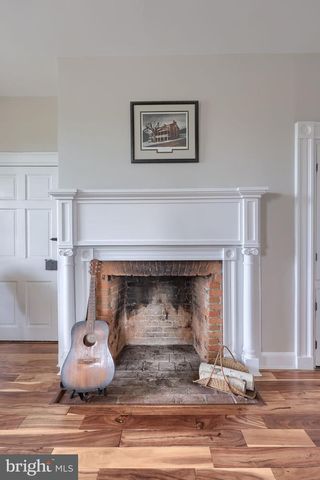 400 KINDERHOOK RD, Columbia, PA 17512