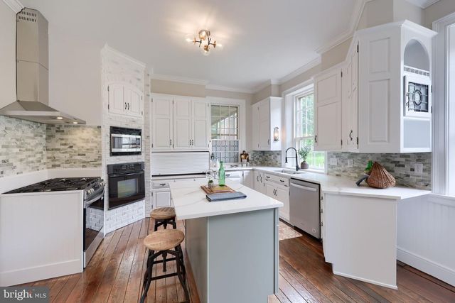 400 KINDERHOOK RD, Columbia, PA 17512