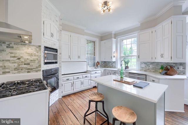 400 KINDERHOOK RD, Columbia, PA 17512